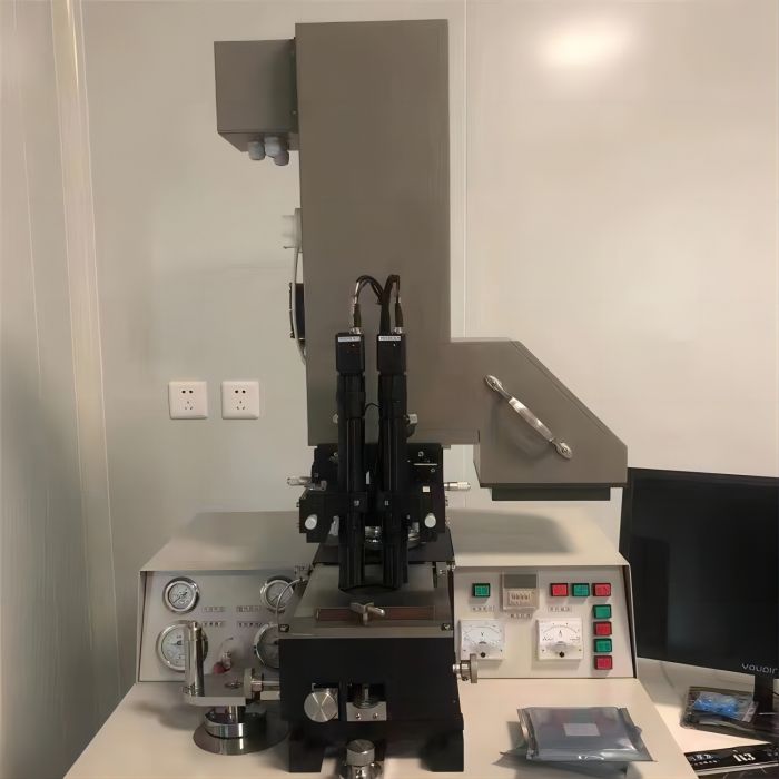 C-25X300型 4英寸/6英寸 高精度對(duì)準(zhǔn)光刻機(jī) LED曝光頭